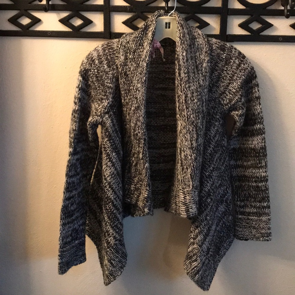 Derek Heart Cardigan